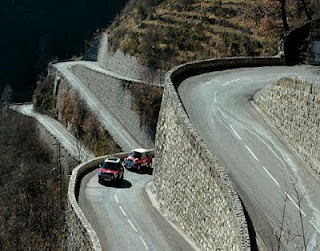 Amazing Roads Wallpapers