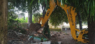 Illegal majaar construction destroyed in Rishikesh