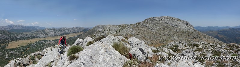 Subida al Martín Gil y Crestería de Sierra Blanquilla