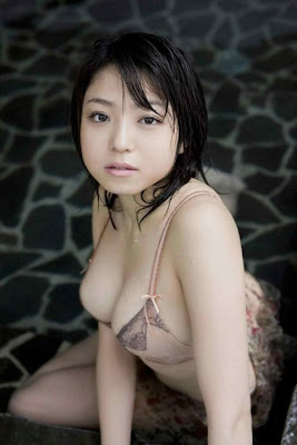 Shizuka Nakamura Hot