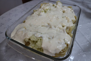 Macarrão com molho vermelho e branco