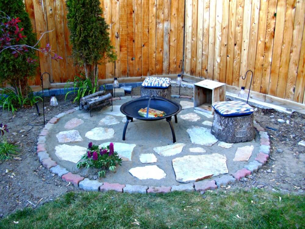 DIY Fire Pit Lounge Area