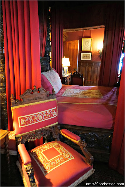 Cama con Dosel en el Dormitorio de Consuelo en Marble House, Newport