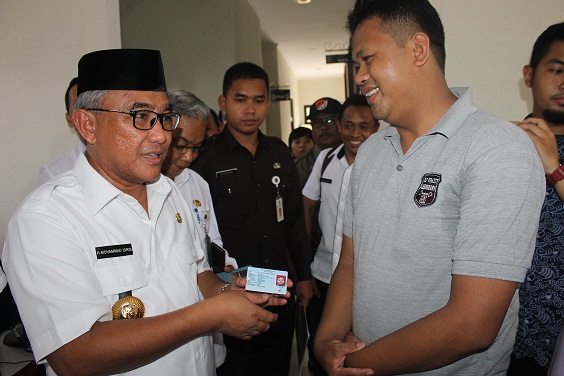 Ratusan Warga Depok Belum Miliki e-KTP 