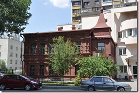 002-volgograd maison en briques et en bois