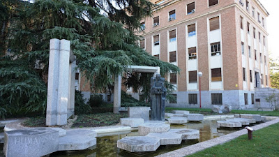 Monumento a Gregorio Marañón. Ciudad Universitaria. Madrid