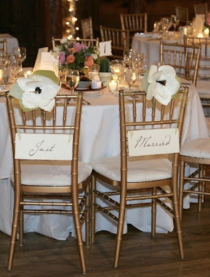 to personalize your wedding incorporating your colors theme and etc