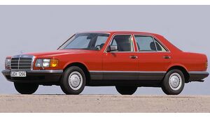 Mercedes-Benz S-Klasse W126