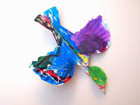 Paper plate bird craft- Beautiful art activity to do with kids of all ages