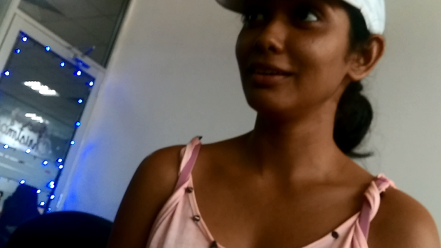 පරණ කොල්ලා ගැන කියන යුරේනිගේ රහස් වීඩියෝව.