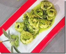 Tortelloni ripieni di spinaci e bufala affumicata
