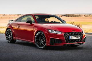 Audi TTS Competition Plus Coupé (2021) Front Side