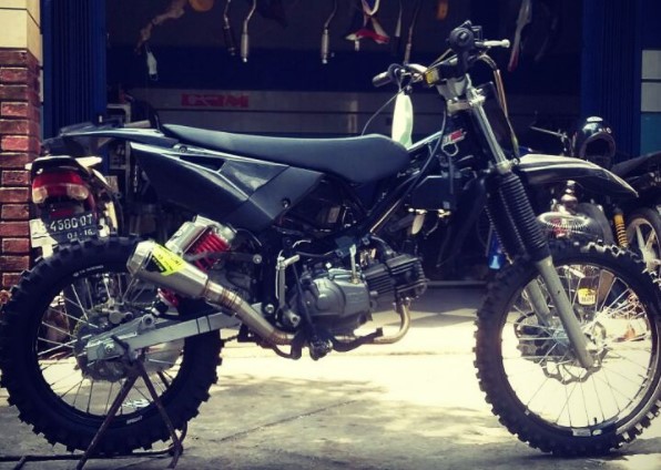 Foto Gambar Modifkasi Rangka Motor Bebek Jadi trail cross 