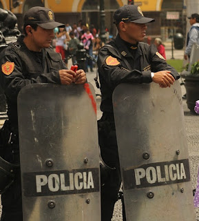 Fueron capturados 16 presuntos colaboradores de Senderos Luminoso en Perú.