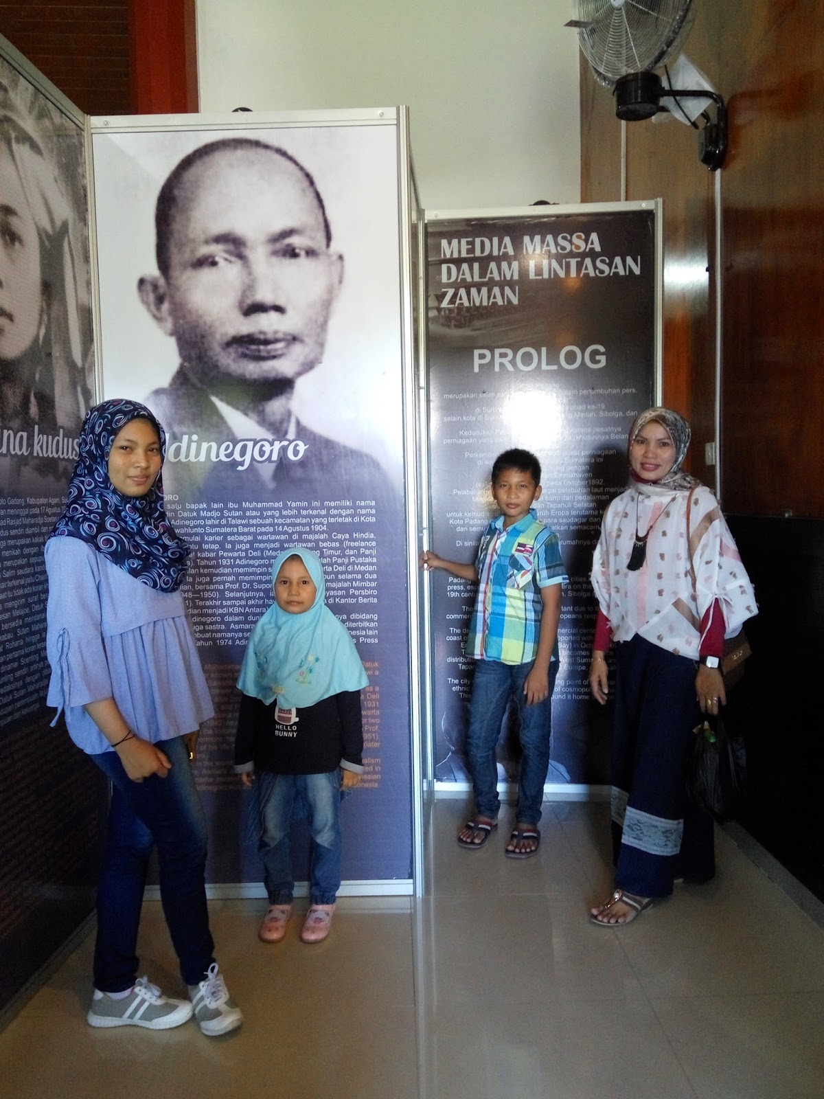 Padang fajarsumbar Pameran tokoh pers nasional berasal dari Minangkabau yang di Museum Adityawarman diminati wisatawan Pameran tersebut juga dalam