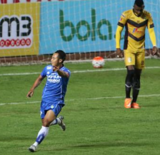 Persib Nyerah di Kandang Mitra Kukar