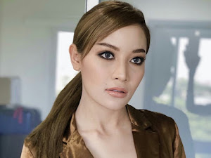 Nam Napakkaorn – Beautiful Thailand Ladyboy
