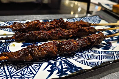 Tan Yu (探鱼), lamb skewers