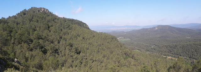 LA JUNCOSA DEL MONTMELL - BAIX PENEDÈS, Puig de la Talaia, terres de l'Alt Camp i la Conca de Barberà