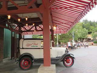 Boudin Truck Pacific Wharf Disney California Adventure