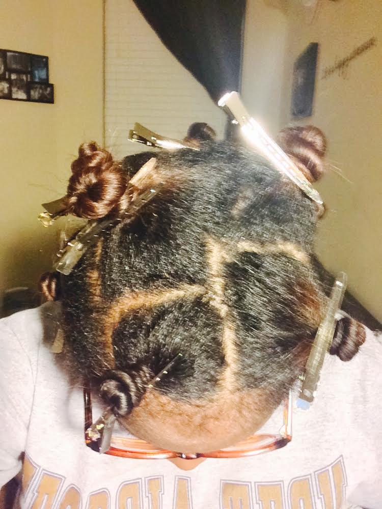 Real College Student of Atlanta: Bantu knot out example