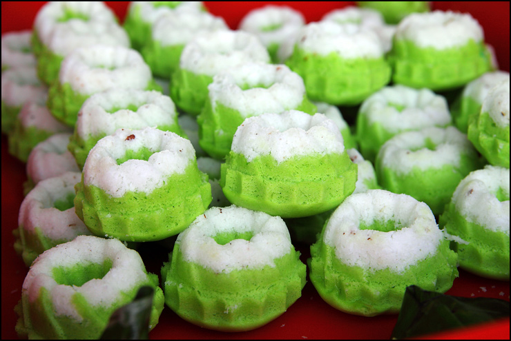 Lidahbercabang.blogspot.com: Kuih Tradisional Favourite 