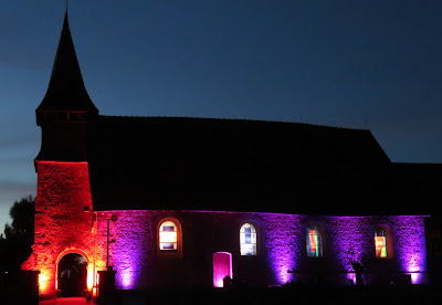 eglise de corny illuminée pierres en lumières 2022