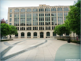 Lugares Turísticos y Atracciones en Dallas: Founder's Plaza