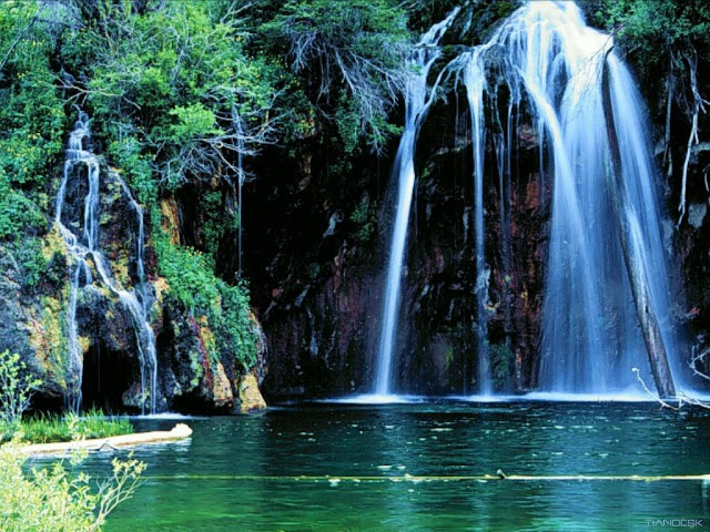 Waterfalls-Wallpaper-0103