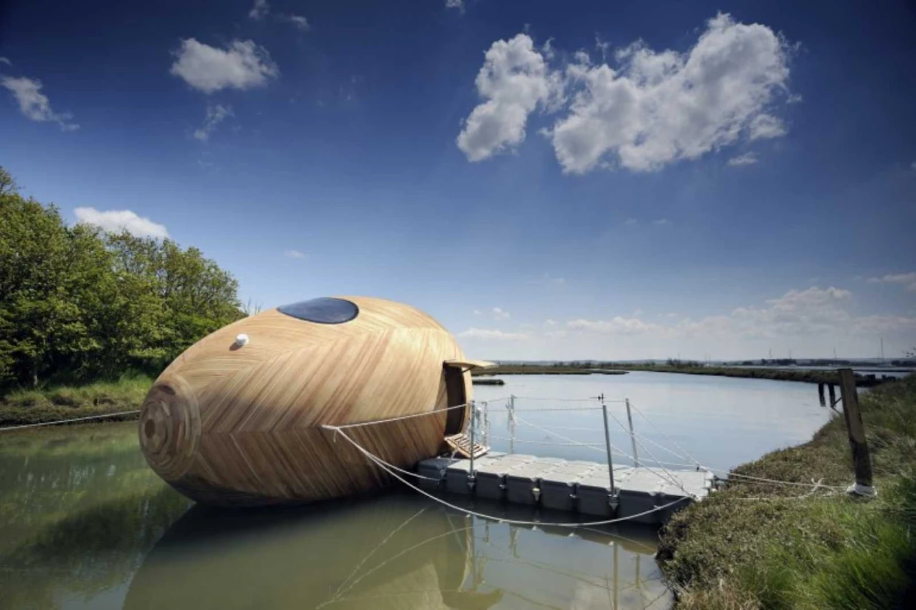 Exbury Egg by Stephen Turner