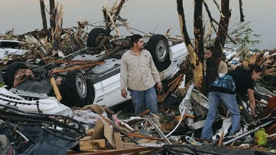 90 dead in joplin after deadliest US tornado in 60yrs