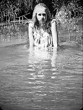 into_the_water_by_She_hates_mondays
