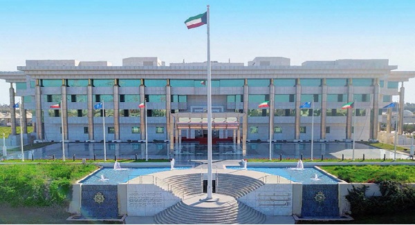 الداخلية الكويتية تطلق خدمات جديدة لتسهيل تجديد الإقامات