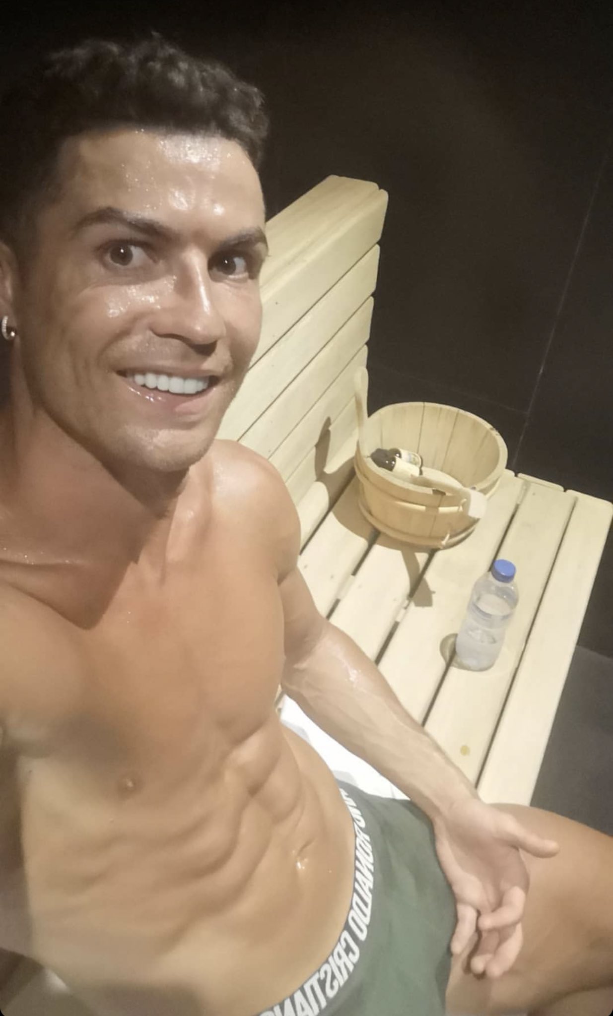 cristiano Ronaldo en sauna