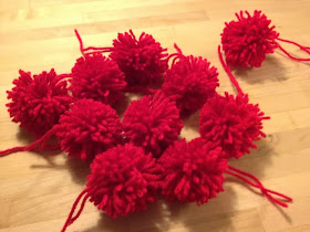 create pompoms fast DIY