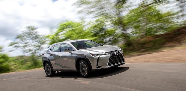 Lexus UX 250h