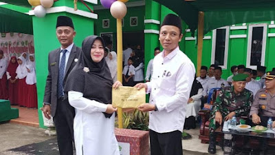 Warga Mansakti, Bantu MTs Raudhatul Hidayah