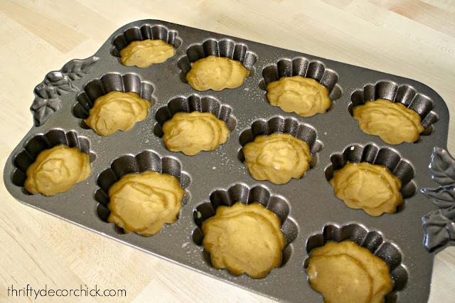 easy pumpkin bread muffin tin