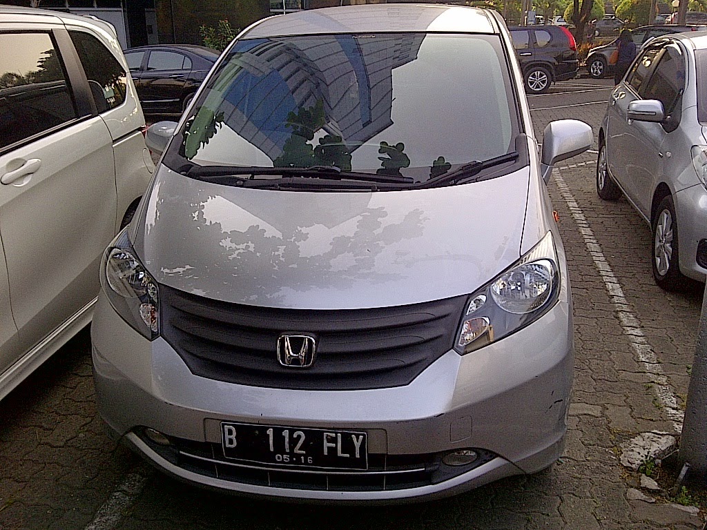 DIJUAL HONDA FREED 2011 JAKARTA LAPAK MOBIL DAN MOTOR BEKAS