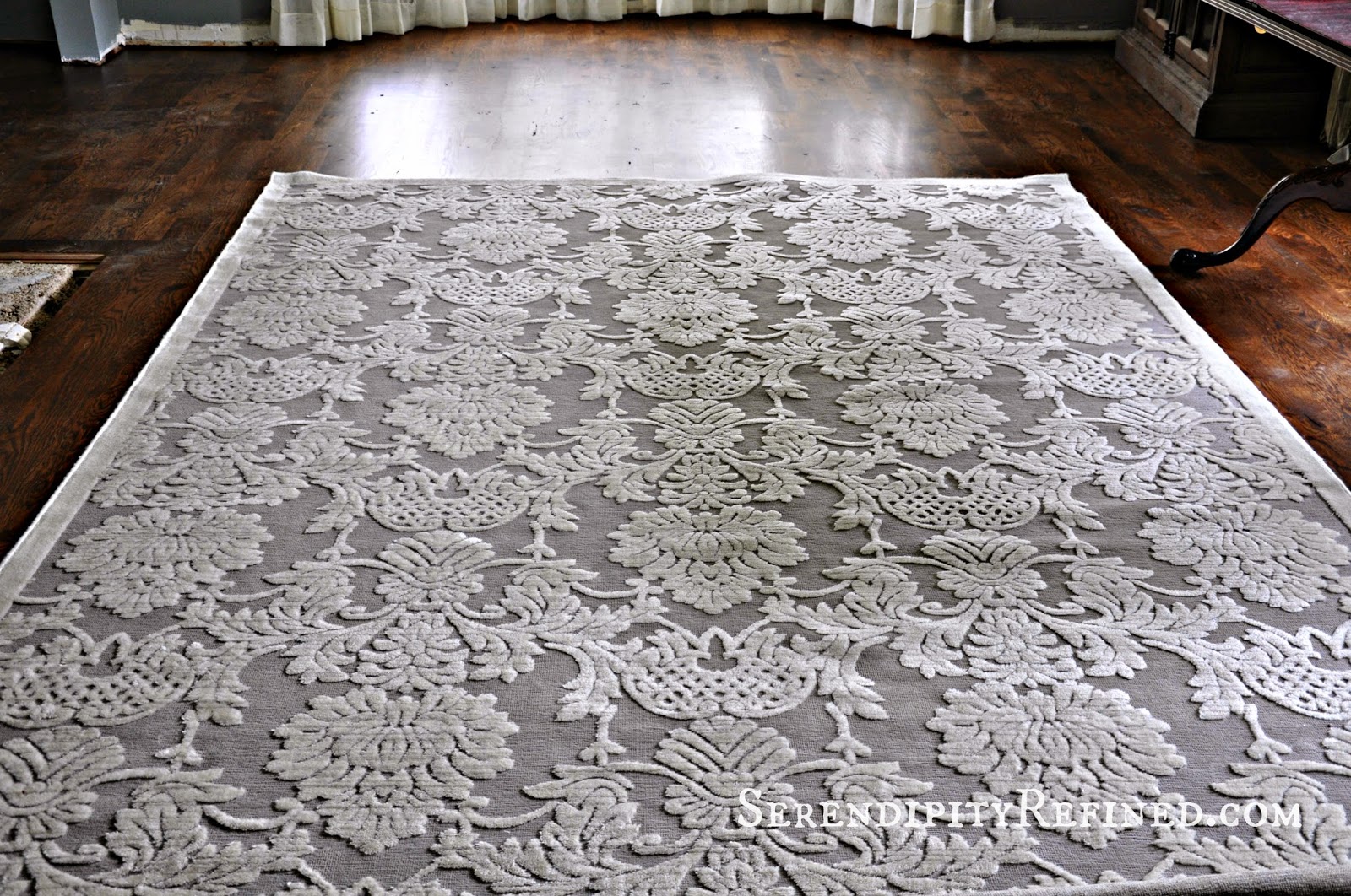 Serendipity Refined Blog Gray And Ivory Dining Room Area Rug