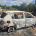 Veículo de furto "forjado" é encontrado queimado em Apucarana