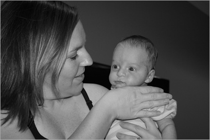 Campbell- holding head up 059