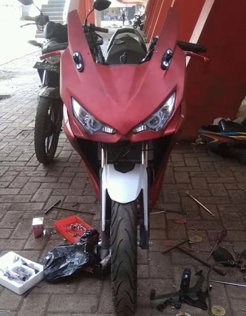 Honda Sonic 150R Modif Full Fairing