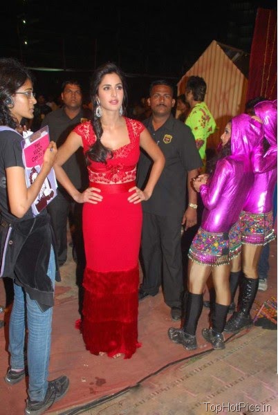 Katrina Kaif Hot Pics in Red Dress Behind The Stage 5