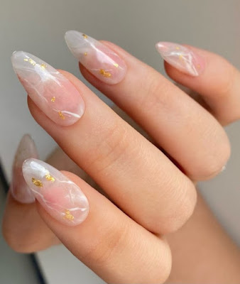 gold nails inspo pinterest