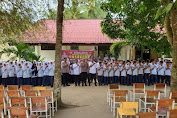 SOSIALISASI BAHAYA NARKOBA DAN KENAKALAN REMAJA OLEH KAPOLSEK GANDAPURA DI SEKOLAH SMP NEGERI 1 GANDAPURA DESA BLANG KEUDE KEC. GANDAPURA KAB. BIREUEN