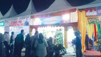 Pengunjung Pameran Event Peringatan Hari Jadi Pijay Padati Stand PDAM