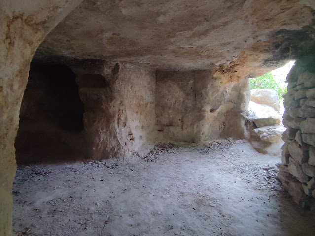 Cueva de los Portugueses en el Desfiladero de La Horadada