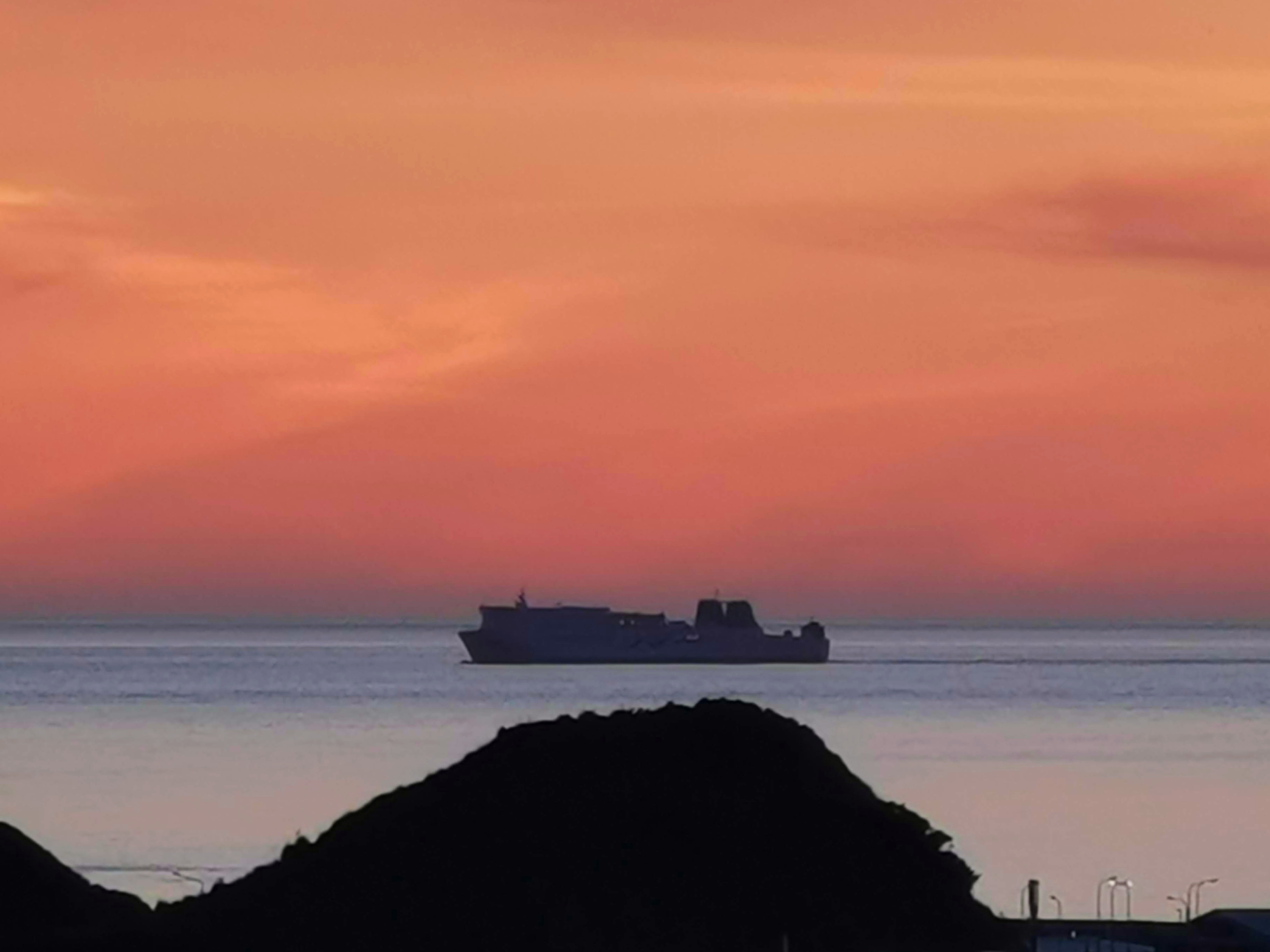 InterIslander ferry against an autumn sunset