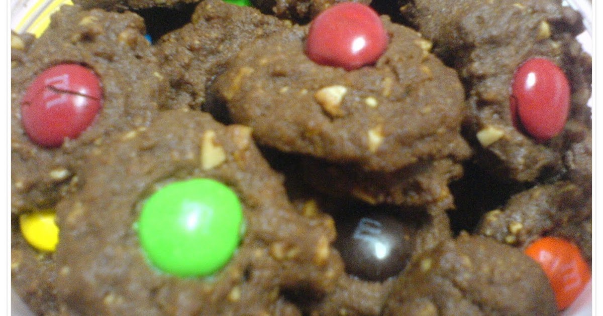 CoOkInG Is LiKe LoVe: Biskut M&M